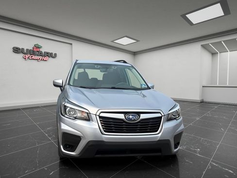 Used 2020 Subaru Forester Premium AWD/4WD image 3