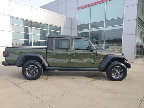 Used 2021 Jeep Gladiator Rubicon w/ Cold Weather Group image 8