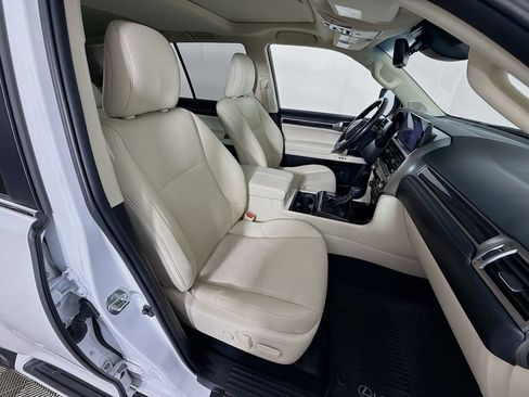 Certified 2022 Lexus GX 460 Premium w/ Premium Plus Package AWD/4WD image 30