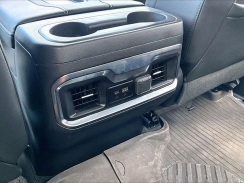 Used 2022 Chevrolet Silverado 1500 High Country AWD/4WD image 11