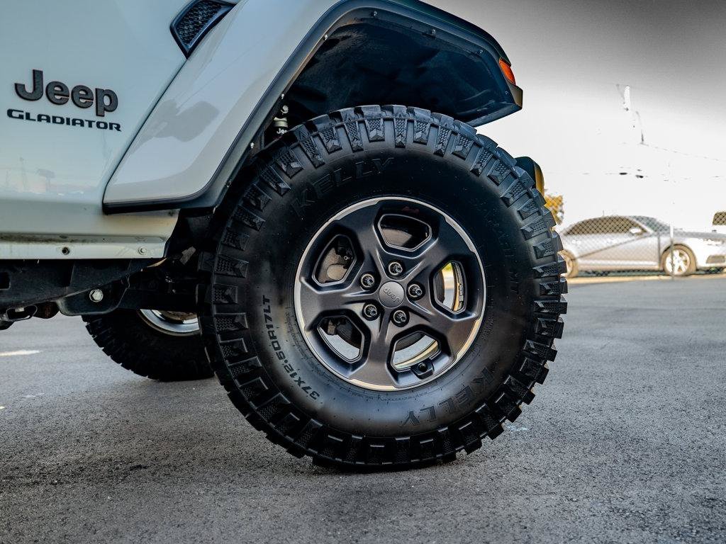 Used 2021 Jeep Gladiator Rubicon AWD/4WD image 9