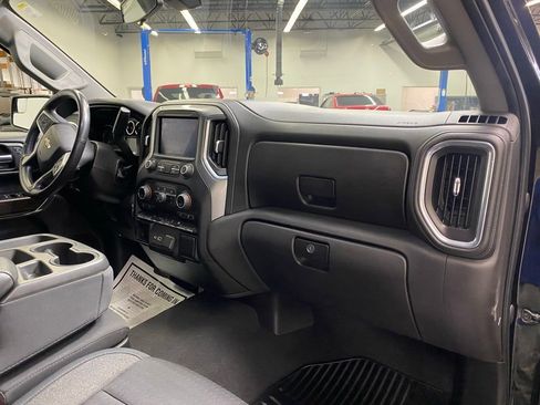Used 2020 Chevrolet Silverado 1500 LT w/ Texas Edition image 16