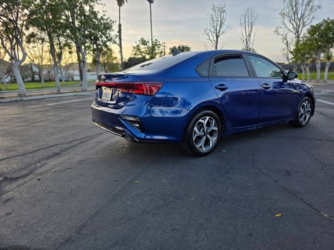 Used 2021 Kia Forte LXS FWD image 7
