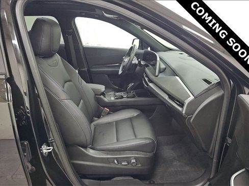 Used 2024 Cadillac XT4 Sport image 7