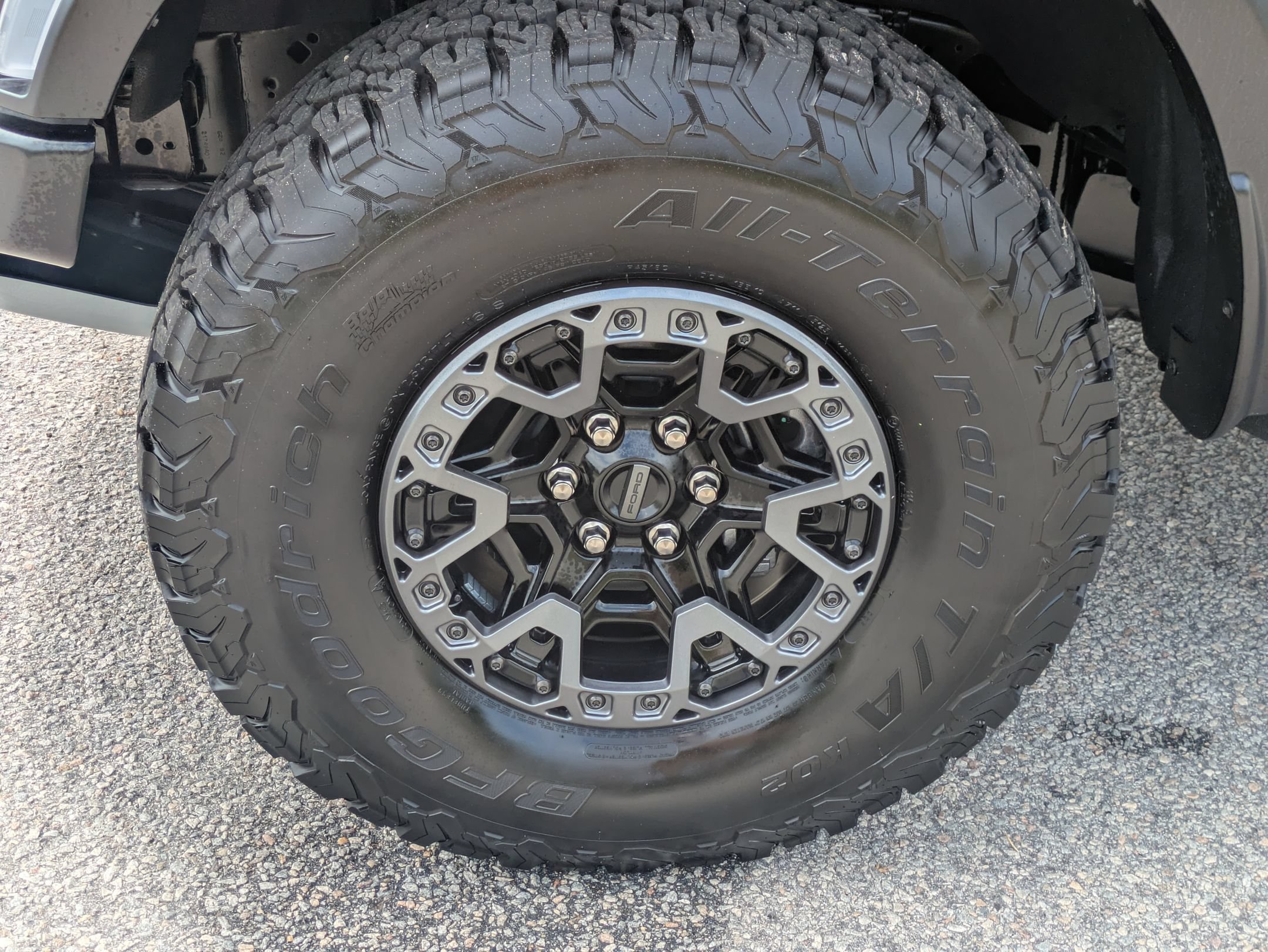 Used 2026 Ford F150 Raptor w/ Equipment Group 803A Raptor R AWD/4WD image 10