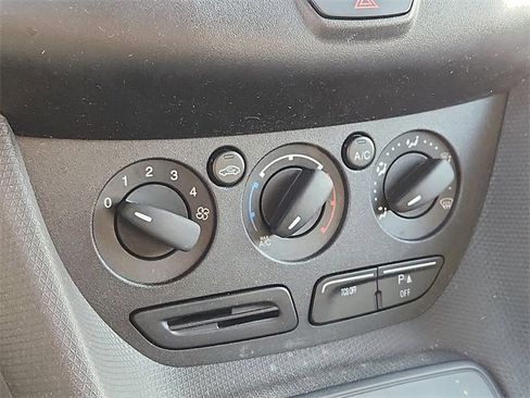 Used 2015 Ford Transit Connect XL image 16