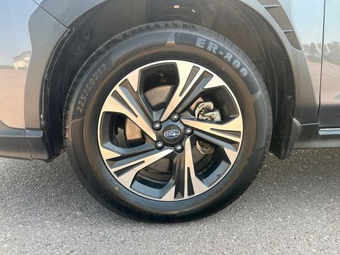 Used 2024 Subaru Crosstrek 2.0i Premium AWD/4WD image 40