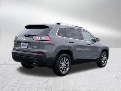 Used 2021 Jeep Cherokee Latitude Lux w/ Comfort/Convenience Group image 3