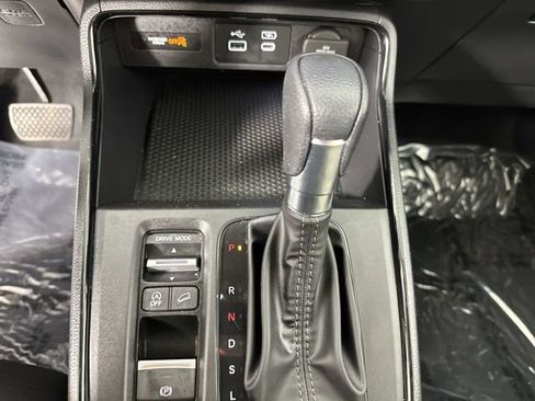 Used 2024 Honda CR-V EX image 19