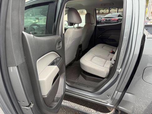 Used 2021 Chevrolet Colorado W/T w/ Custom Special Edition image 14