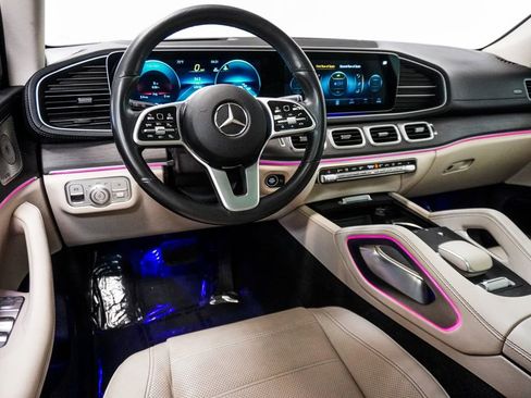 Used 2022 Mercedes-Benz GLS 450 4MATIC w/ Warmth & Comfort Package image 13