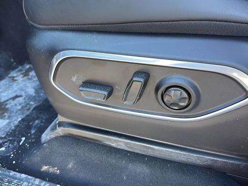 New 2026 Jeep Grand Wagoneer Limited w/ Premium Group II image 26