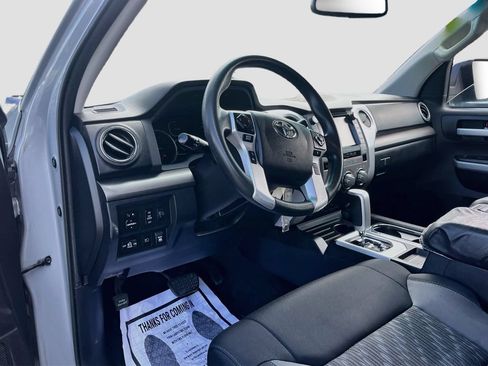 Used 2021 Toyota Tundra SR5 RWD image 9
