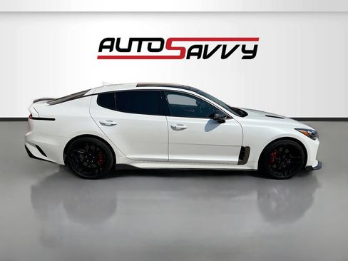 Used 2020 Kia Stinger GT2 AWD/4WD image 8