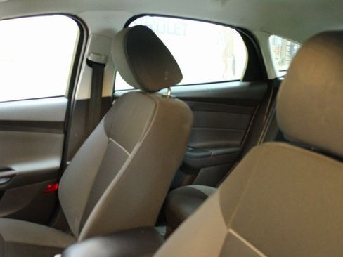 Used 2013 Ford Focus SE image 15