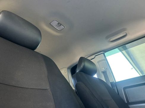 Used 2007 Toyota FJ Cruiser 4WD image 17