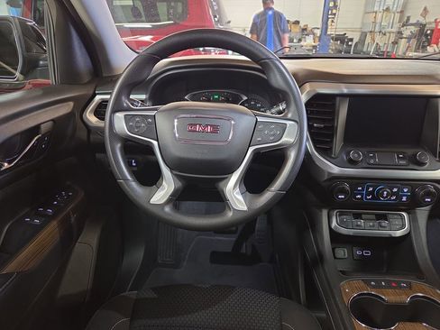 Used 2021 GMC Acadia SLE w/ Elevation Edition image 13