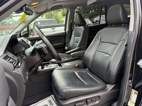 Used 2016 Honda Pilot Touring image 11