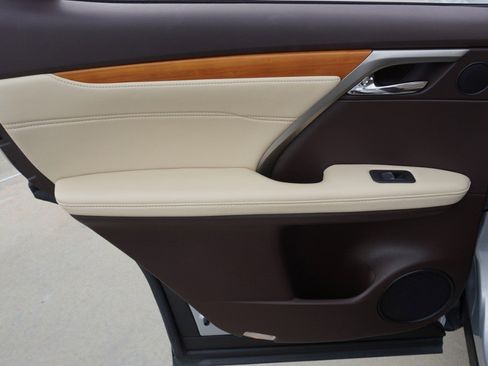 Used 2019 Lexus RX 350 FWD w/ Premium Package image 36