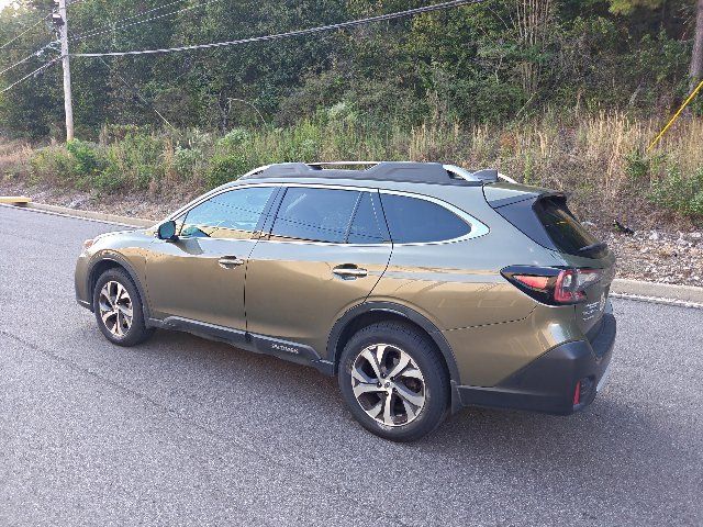 Used 2020 Subaru Outback Touring XT AWD/4WD image 4