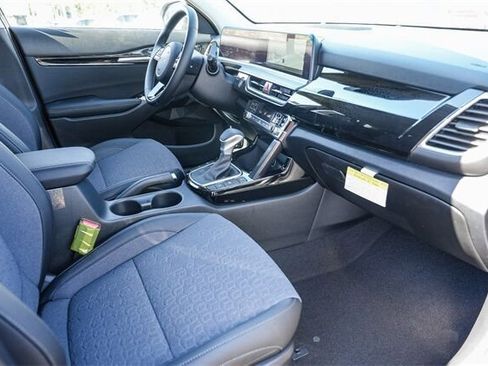New 2025 Kia Seltos X-Line image 17