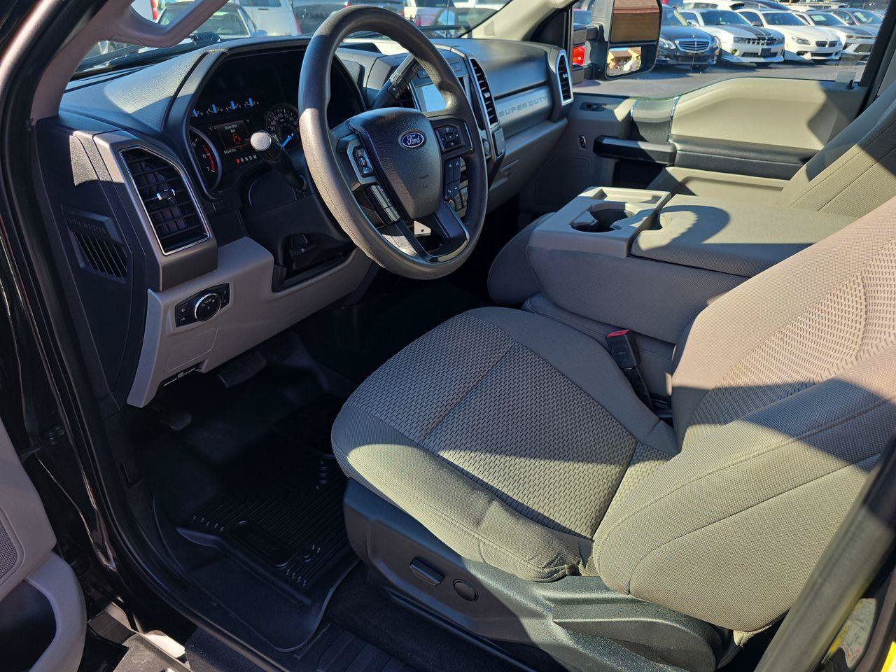 Used 2020 Ford F350 XLT w/ XLT Value Package AWD/4WD image 4