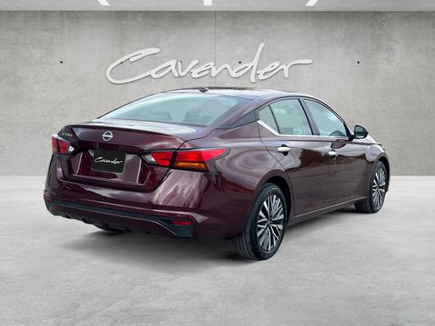 Certified 2025 Nissan Altima 2.5 SV image 16