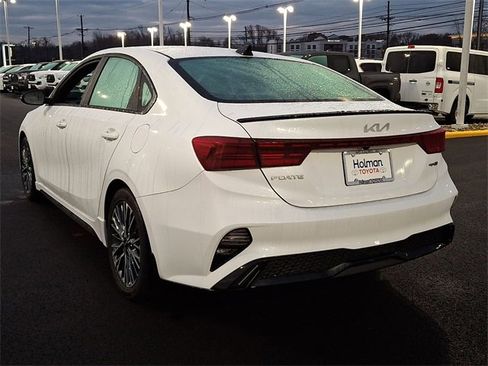 Used 2023 Kia Forte GT-Line w/ GT-Line Premium Package image 5