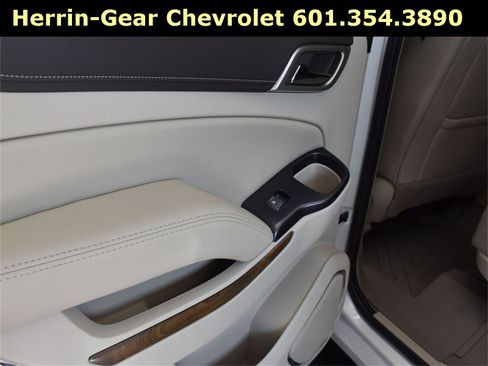 Used 2020 GMC Yukon Denali w/ Denali Ultimate Package image 12