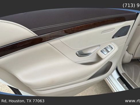 Used 2019 Mercedes-Benz S 560 Sedan image 29