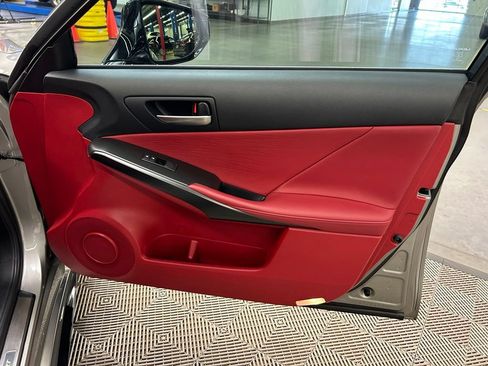 Used 2023 Lexus IS 350 F Sport RWD image 17