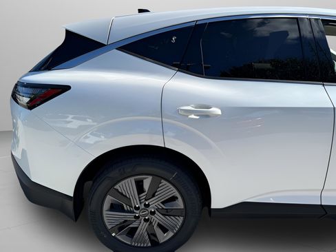 New 2026 Nissan Murano SL image 8