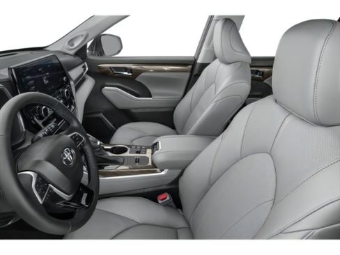 New 2026 Toyota Highlander Limited image 12