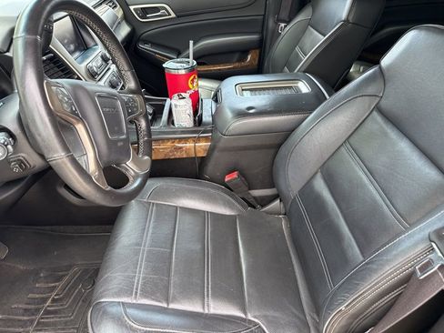 Used 2015 GMC Yukon XL Denali w/ Open Road Package image 18