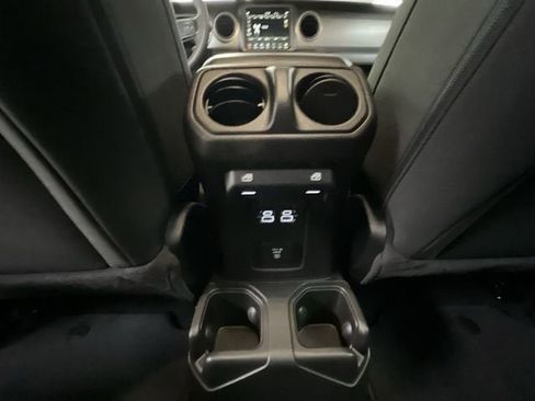Used 2023 Jeep Gladiator Sport image 21