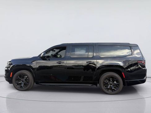 New 2025 Jeep Wagoneer L Series II w/ Convenience Group I AWD/4WD image 2