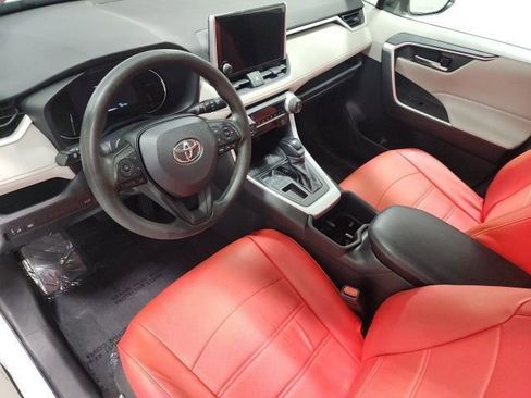 Used 2023 Toyota RAV4 XLE w/ Convenience Package image 26