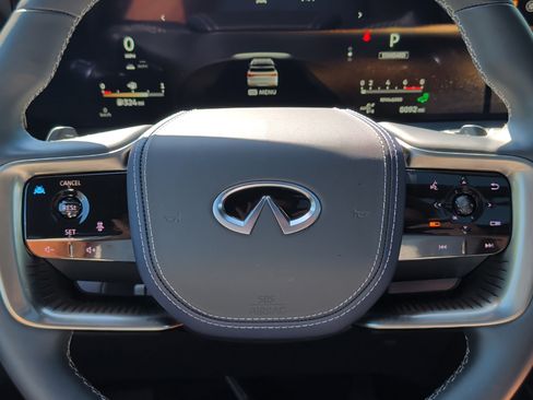 Certified 2026 INFINITI QX80 4WD w/ Sport Exterior Package image 25