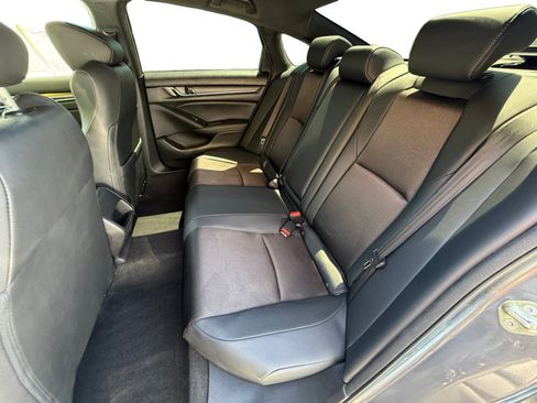 Used 2020 Honda Accord Sport image 16