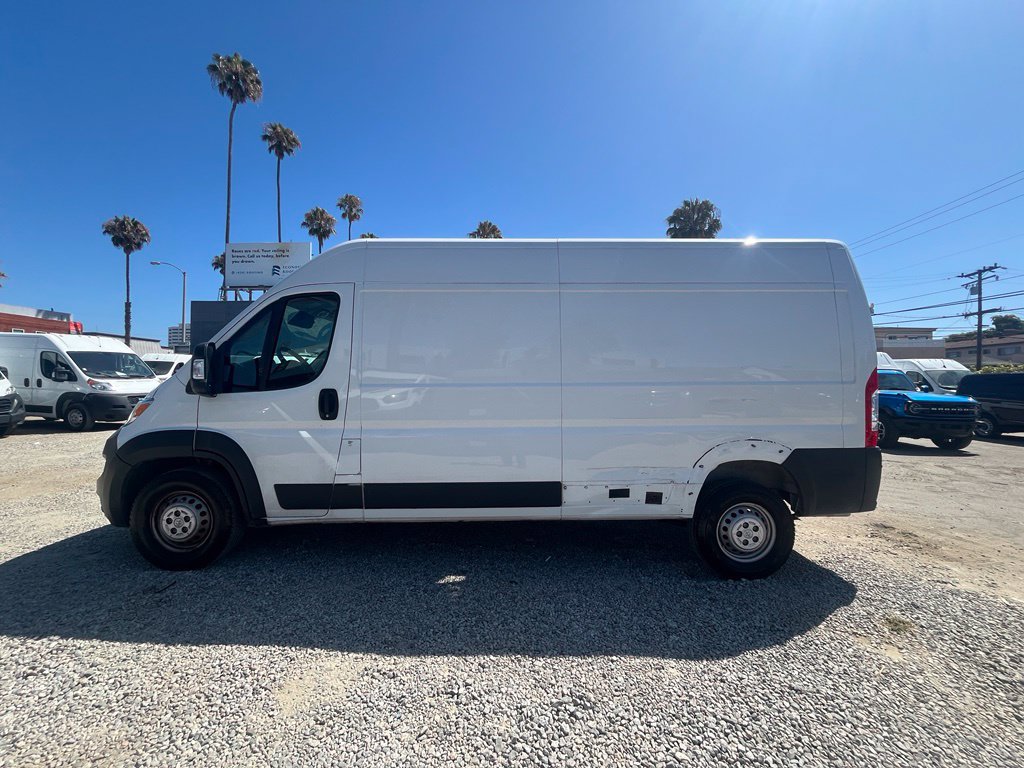 Used 2024 RAM ProMaster 2500 w/ Convenience Group FWD image 12