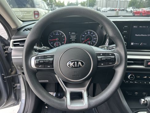 Used 2021 Kia K5 LXS FWD image 18