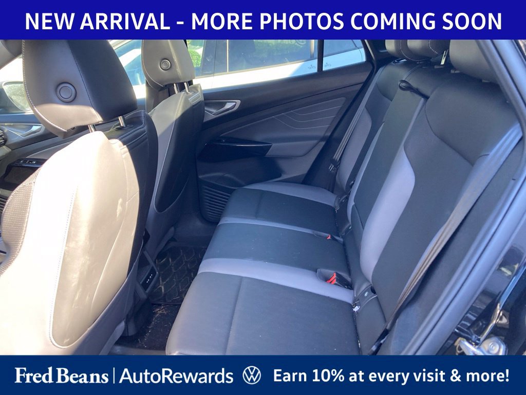 Used 2024 Volkswagen ID.4 Pro S AWD/4WD image 11