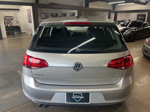 Used 2015 Volkswagen Golf TDI S FWD image 9