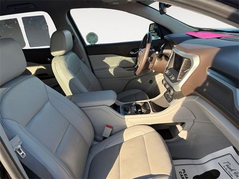 Used 2022 GMC Acadia SLT w/ Preferred Package image 15