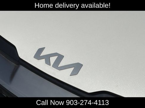 Used 2023 Kia Sportage LX AWD/4WD image 3