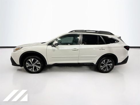 Used 2021 Subaru Outback Limited w/ Tech Package 3 AWD/4WD image 8