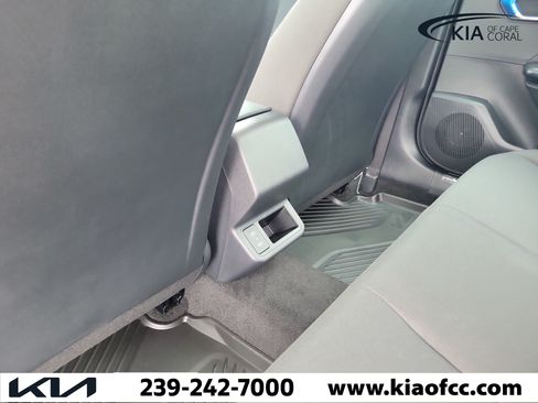 New 2026 Kia K4 LXS FWD image 12