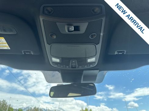 Used 2019 Ford F150 Platinum w/ Equipment Group 701A Luxury AWD/4WD image 28