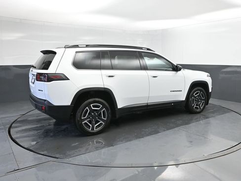 New 2026 Jeep Cherokee Limited image 15