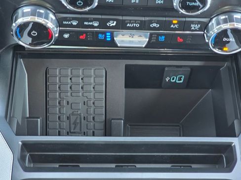 New 2025 Ford F350 Lariat w/ Lariat Ultimate Package image 25